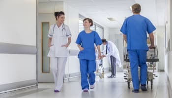 Jak zarządzać jakością w placówce medycznej? Ustawa o jakości i bezpieczeństwie w ochronie zdrowia.